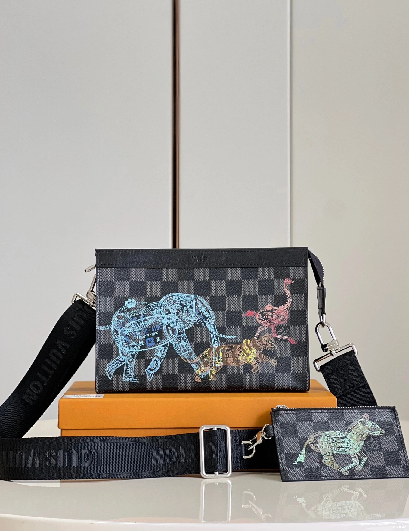 Cheap WEARABLE LOUIS GASTON VUITTON 0802